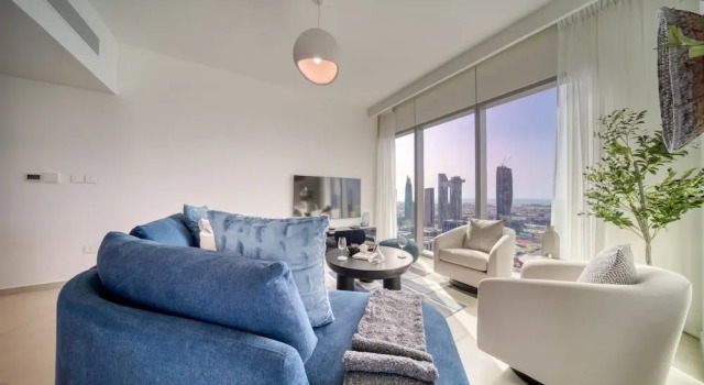 Classy Downtown 2BR w City View Balcony, Забронировать Апартаменты/квартира Дубай Эмират Дубай, рядом с Дубайский аквариум