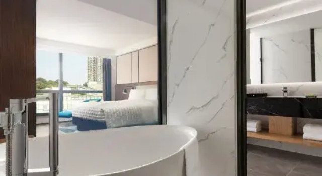Люкс oceanfront Le Méridien Hong Kong, Cyberport