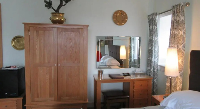 Номер Deluxe Middleton House Bed and Breakfast