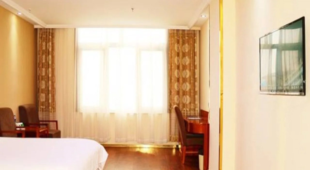 Greentree Inn Tangshan Caofeidian Economic Develop, Book Hotel Billige hoteller i Tangshan