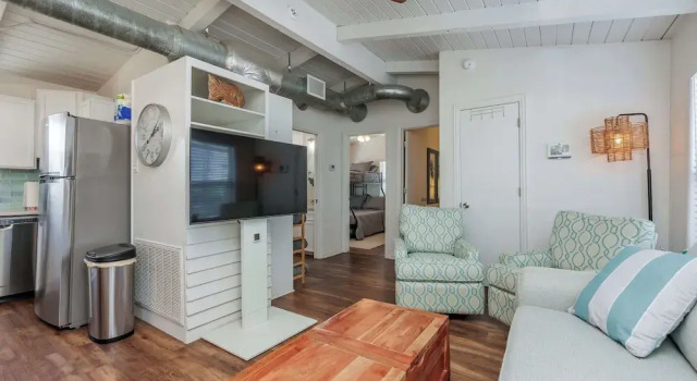 Коттедж Someday Isle 2bdr Home for 6