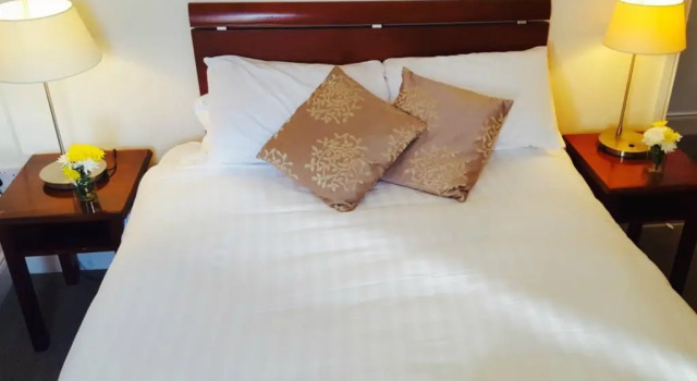 Royal Valentia Hotel, Prenota Hotel Hotel e alloggi a Munster, Hotel