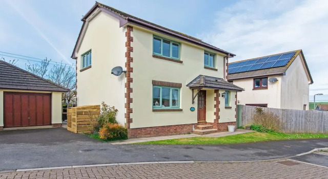 Oceanside Croyde, Scandi inspired cottage close to Croyde Beach - Sleeps 6, Réserver Hôtel Croyde Devon