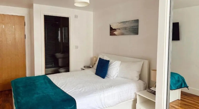 Canary Wharf Apartments