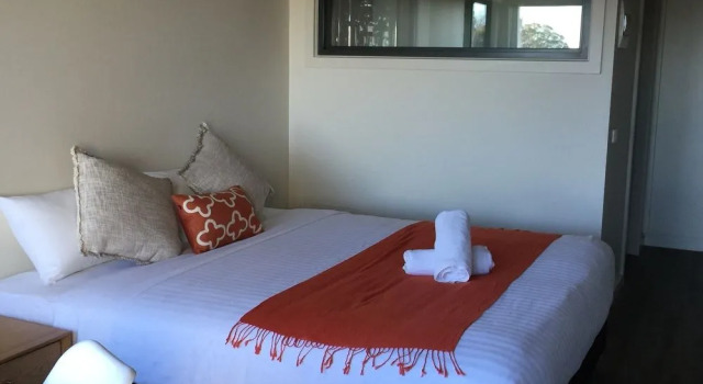 Mountain Dreaming, Book Hotel Hotham Heights Victorian High Country