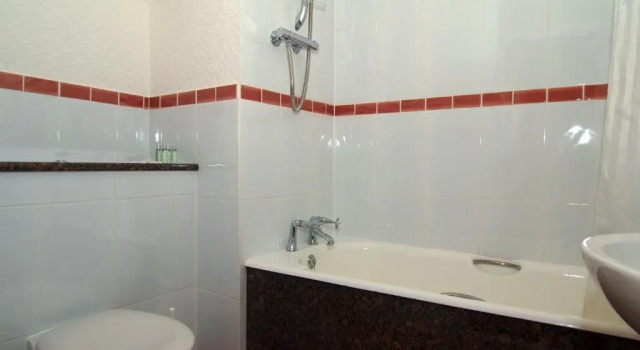 Двухместный номер Standard Brambletye Hotel