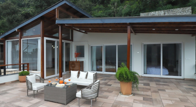 Вилла Deluxe ELIVAAS Antarmann Casa Ember 2BHK
