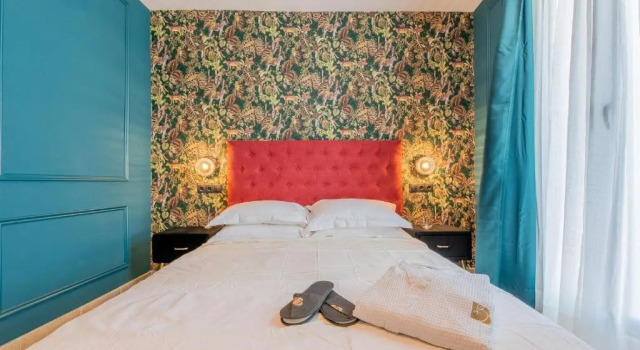 Полулюкс Boutique Suites
