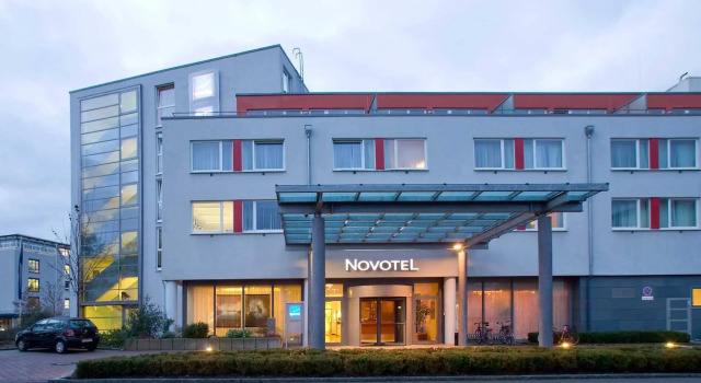 Novotel Erlangen, Buchen Sie Hotel Erlangen Mittelfranken