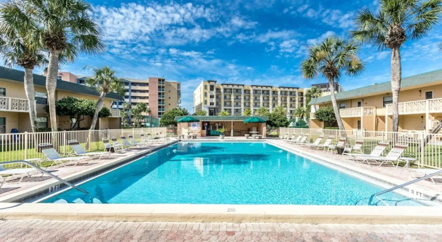 Venus 308 overlooking pool Easy Beach Access by RedAwning, Book Lejlighed Fort Walton Beach Emerald Coast