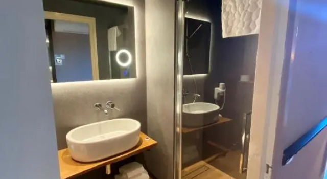 Camera Standard Boutique Hotel & Restaurant Westerburcht