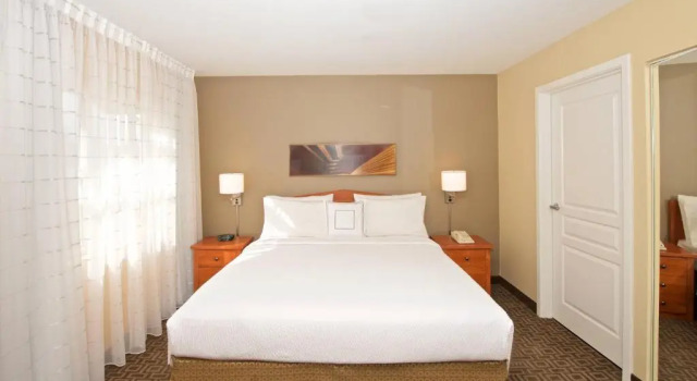 Люкс TownePlace Suites by Marriott Seattle Southcenter