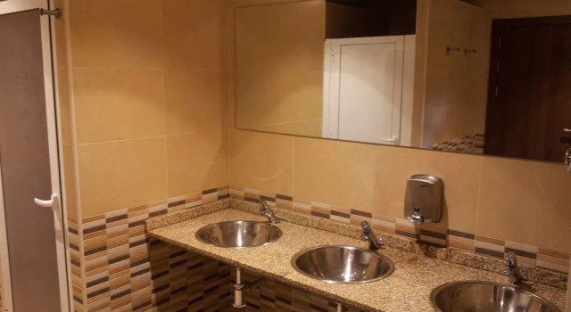 Кровать в общем номере Hotel Albergue La Casa Del Peregrino