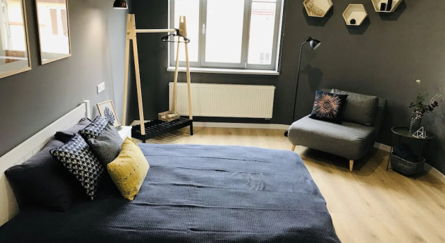 Apart-hotel Kostjukowski Apartments, Prenota Appartamento Leopoli Lviv