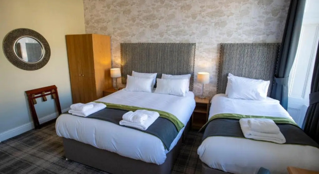 Семейный номер Standard The Waverley Hotel