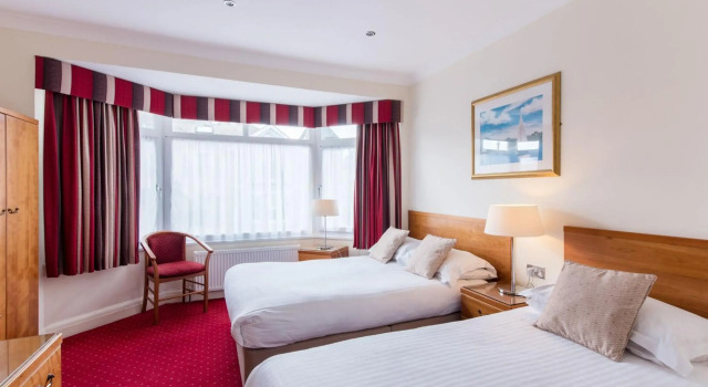 The Queens Hotel, Book Hotel Paignton Devon