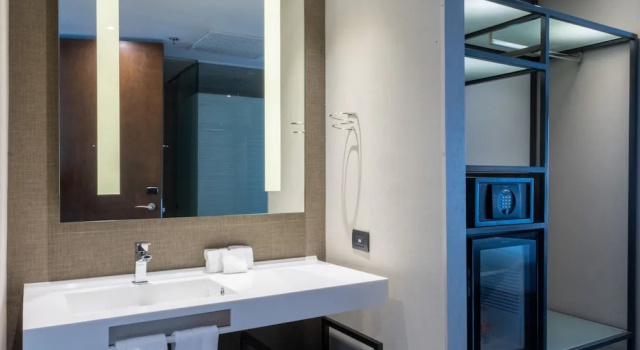 Четырёхместный номер Standard AC Hotel by Marriott Santa Fe