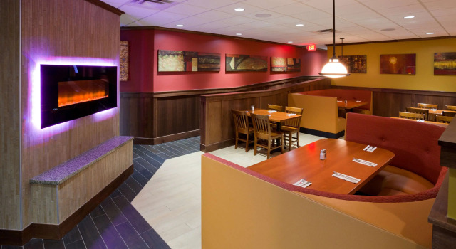 Best Western Plus Willmar, Varaa Hotelli Hotellit Minnesota pysäköinnillä, Pysäköinti