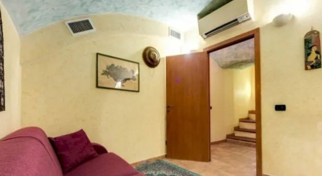 Italy Rents Trastevere - Testaccio, Забронировать Отель Трастевере Рим, рядом с Площадь Кампо-деи-Фиори