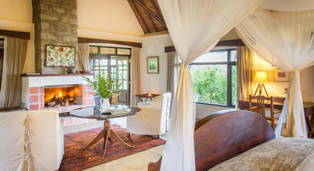 Люкс Ololo Safari Lodge & Farm
