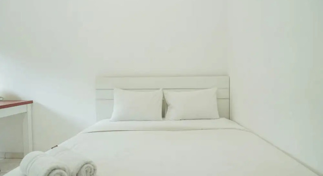 Standard Zimmer Homey Studio Margonda Residence 1 Apartment