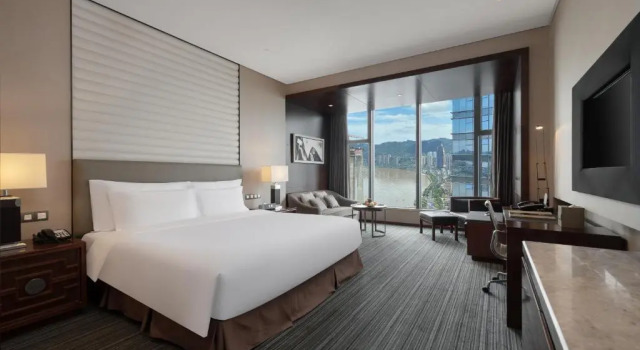 Номер Deluxe Radisson Blu Plaza Chongqing