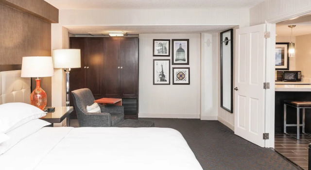 Двухместный номер Traditional с видом на город Sheraton Indianapolis City Centre Hotel