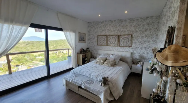 Вилла Luxury A Dimora di Murza Liliekaena