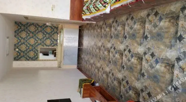 Yuanmengyuan Grape Manor, Prenota Hotel Turpan Xinjiang