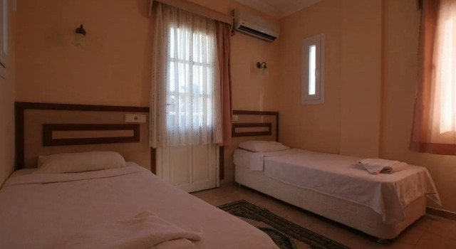 Irme, Rezervovat Hotel Turgutreis 
