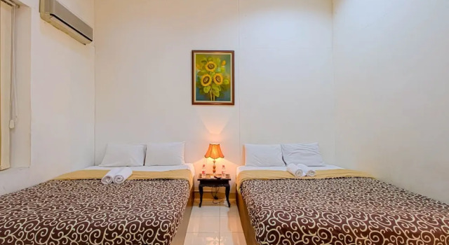 D'Talent Hotel, Boek Hotel Mergangsan Timuran