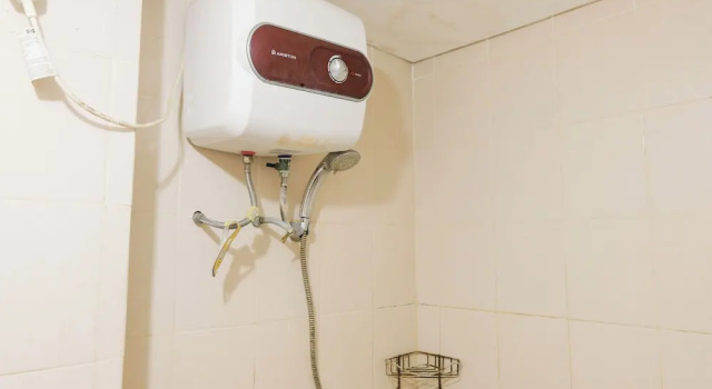 Студия Good Deal Studio Apartment At Parahyangan Residence