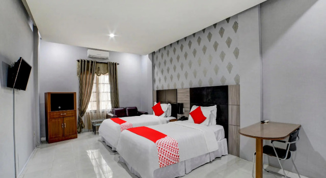 Двухместный люкс Capital O 90601 Hotel Meuligoe