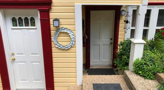 Номер Deluxe Red Bud Manor Inn
