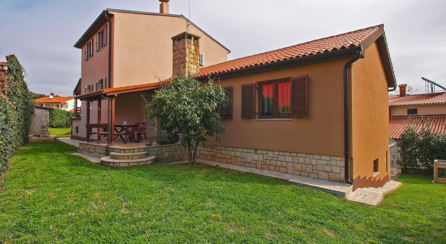 Apartment 845
