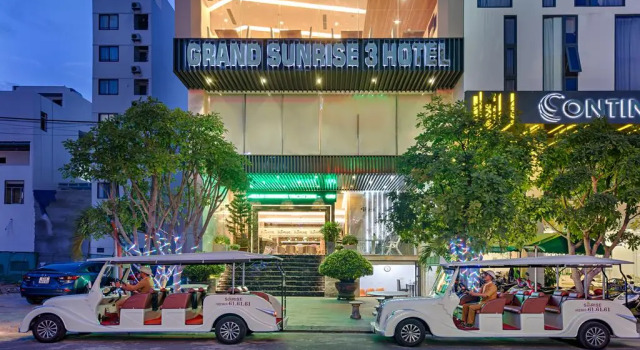 Bliss Luxury Hotel, Buchen Sie Hotel Hotels in Da Nang mit Pool, in der Nähe von Drachenbrücke, Schwimmbad