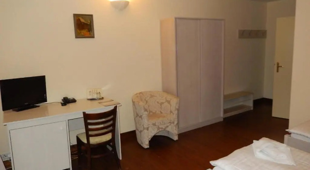 Трёхместный номер Standard Hotel Buchlov