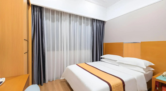 Carrianna Hotel