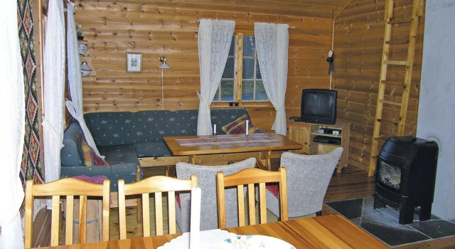 Stunning Home in Skei I Jølster With 4 Bedrooms