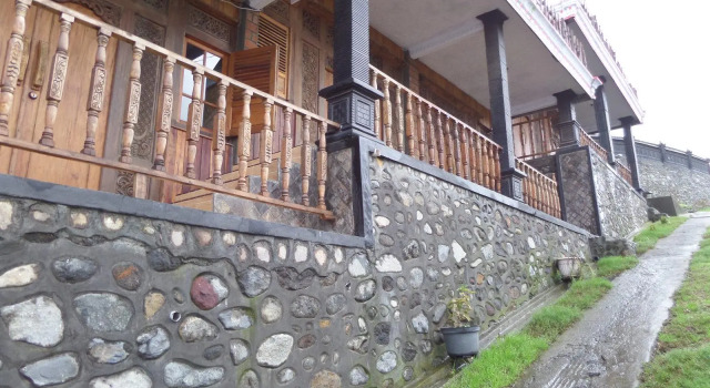 Pondok Wisata Adas, Book Hotel 3-stjernede hoteller i Ngadisari, 3*