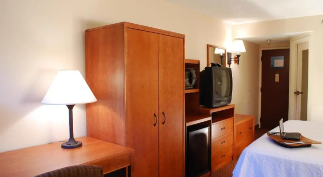 Номер Standard Hampton Inn Tampa International Airport/Westshore
