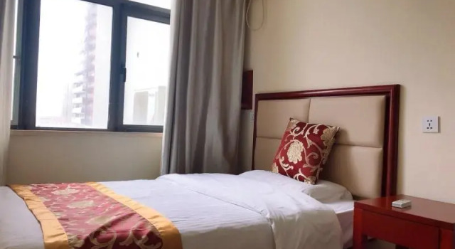 Номер Deluxe GreenTree Inn Suzhou Taiping Town High-speed North Station Express Hotel