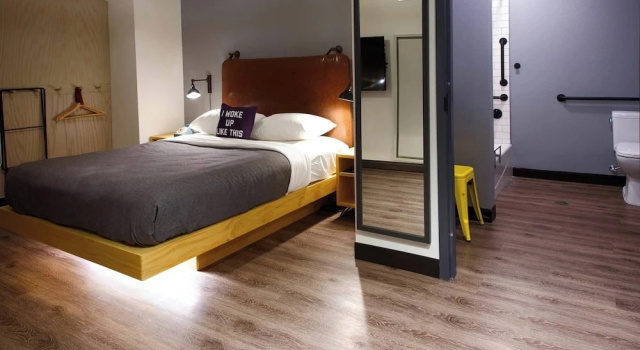 Люкс с 2 комнатами MOXY New Orleans Downtown/French Quarter Area