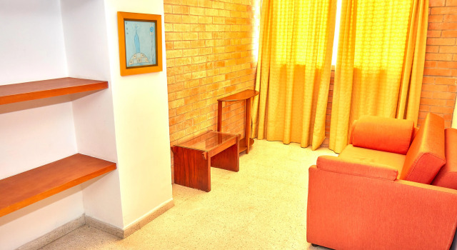 Полулюкс Hotel Torre del Prado