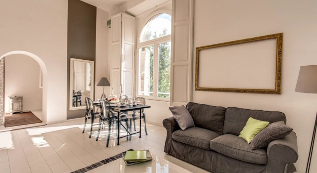 Aweshome - Spagna White Fair Loft, Забронировать Отель Отели Рима с парковкой, рядом с Pincian Hill, Парковка