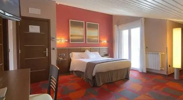 Olazal, Rezerwuj Hotel Hotele w Baskonia z parkingiem, Parking