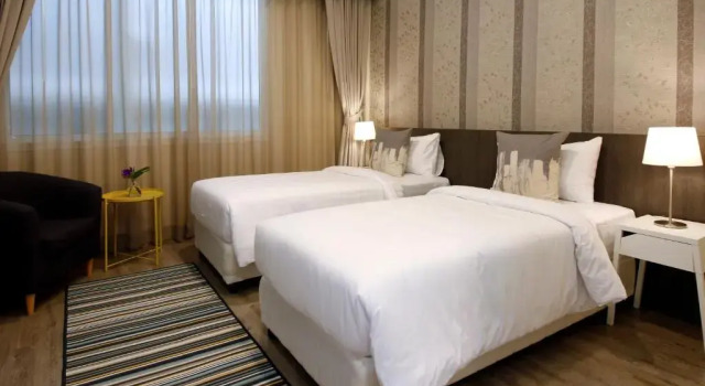 Двухместный номер Deluxe Ratchadamnoen Residence