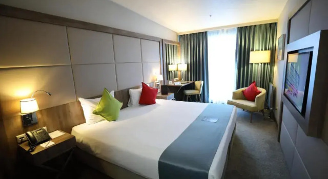 Двухместный номер Deluxe с балконом ibis Styles Istanbul Bomonti