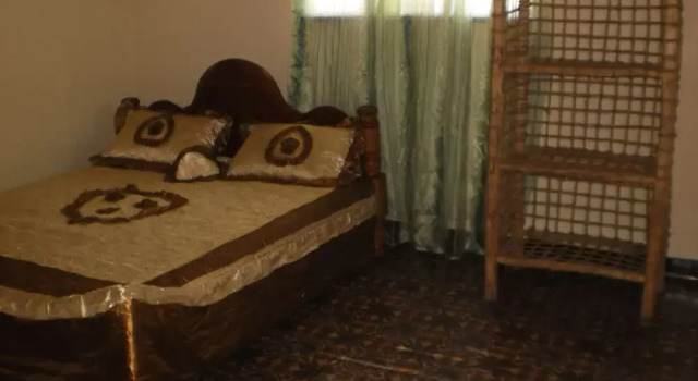 Mfumbwi Backpacker Lodge, Rezerwuj Hotel Mfumbwi 
