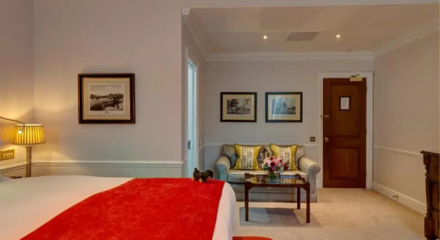 Полулюкс Dukes London